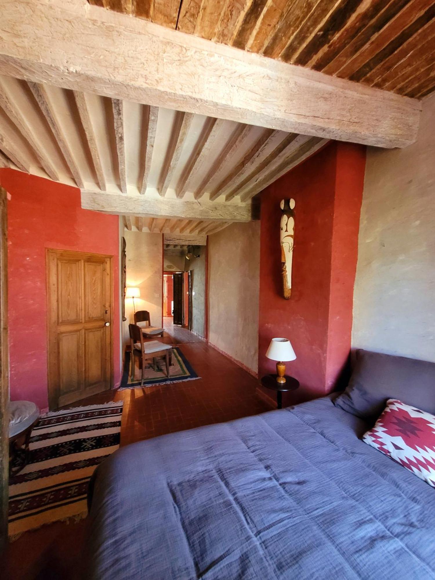 Hotel Au Puits De La Fontaine Tavernes Habitación foto